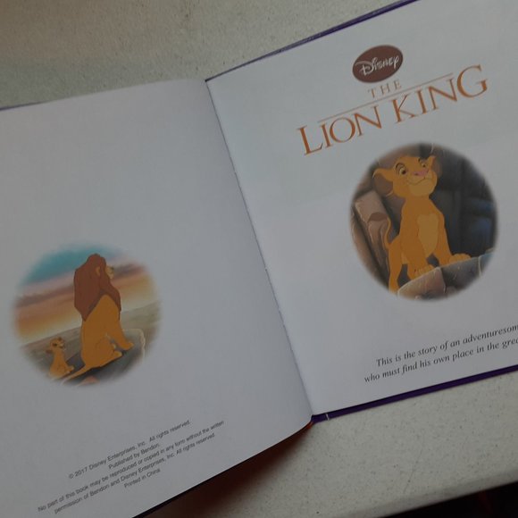 2017 Disney's The Lion King Hardcover Bendon Childrens Book - Picture 2 of 3